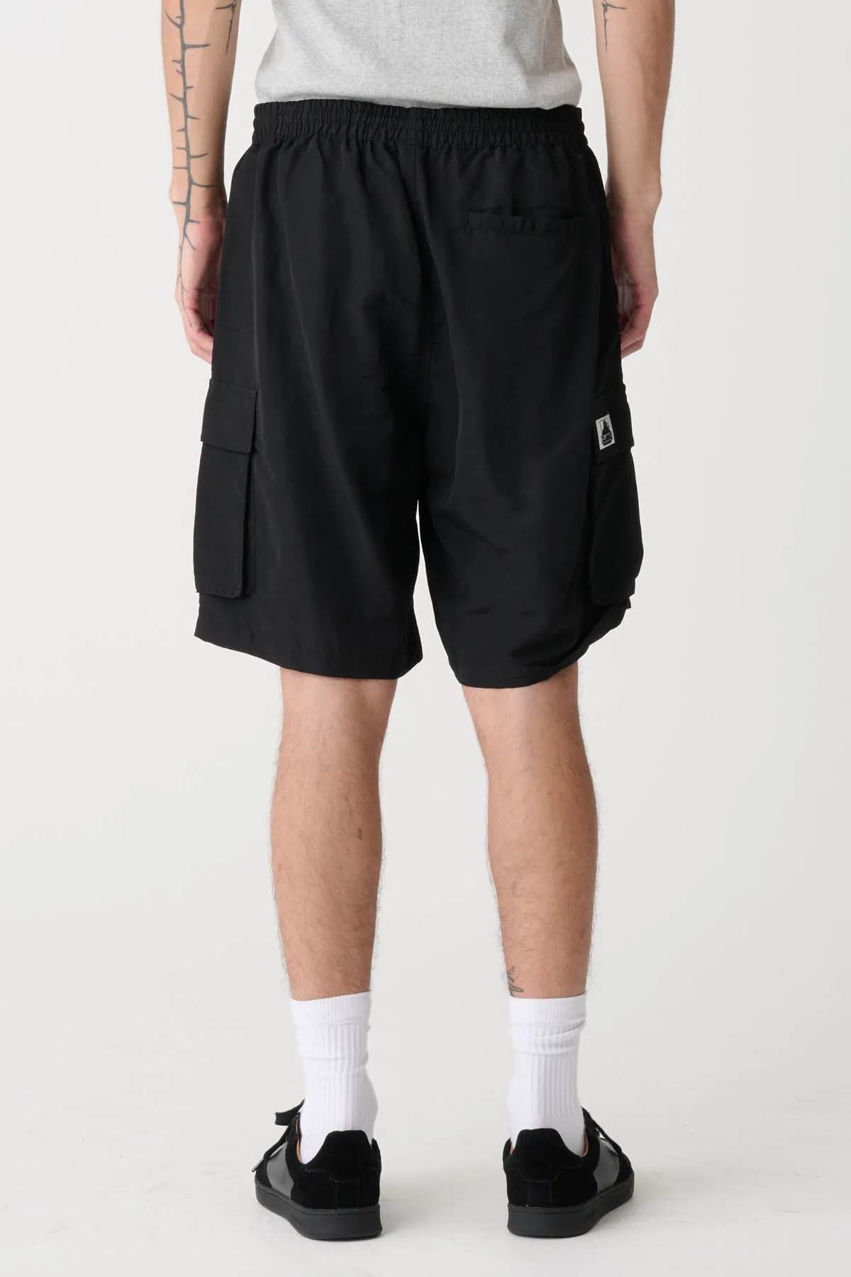 91 NYLON CARGO SHORT - BLACK