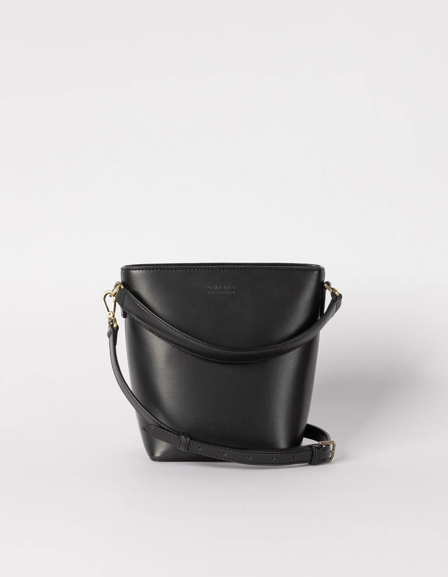 Bobbi Apple Leather Midi Vegan Bucket Bag | Black