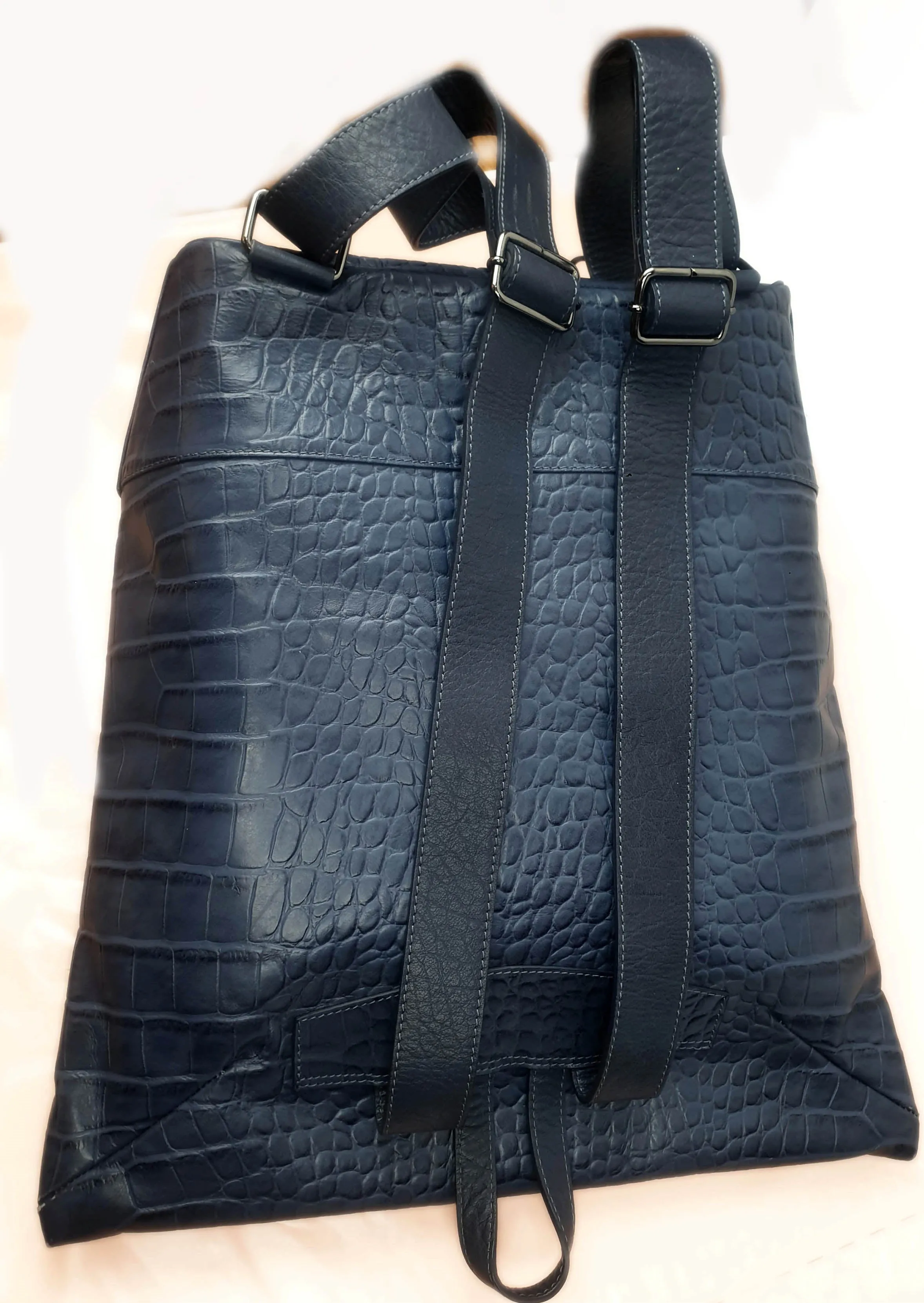 Elk large blue leather backpack