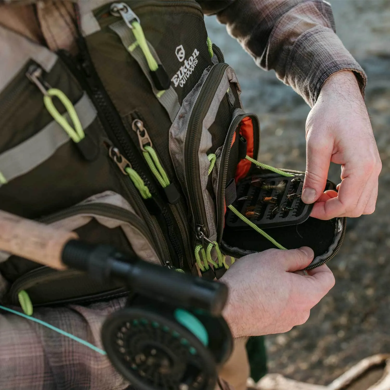 Fly Fishing Vest With Mesh Multi-Pocket Storage