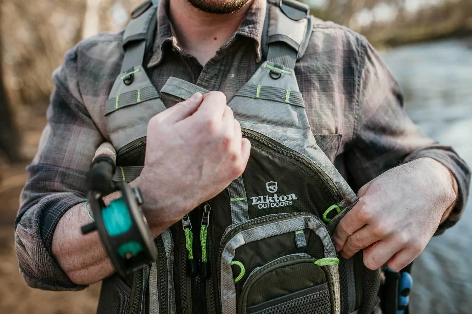 Fly Fishing Vest With Mesh Multi-Pocket Storage