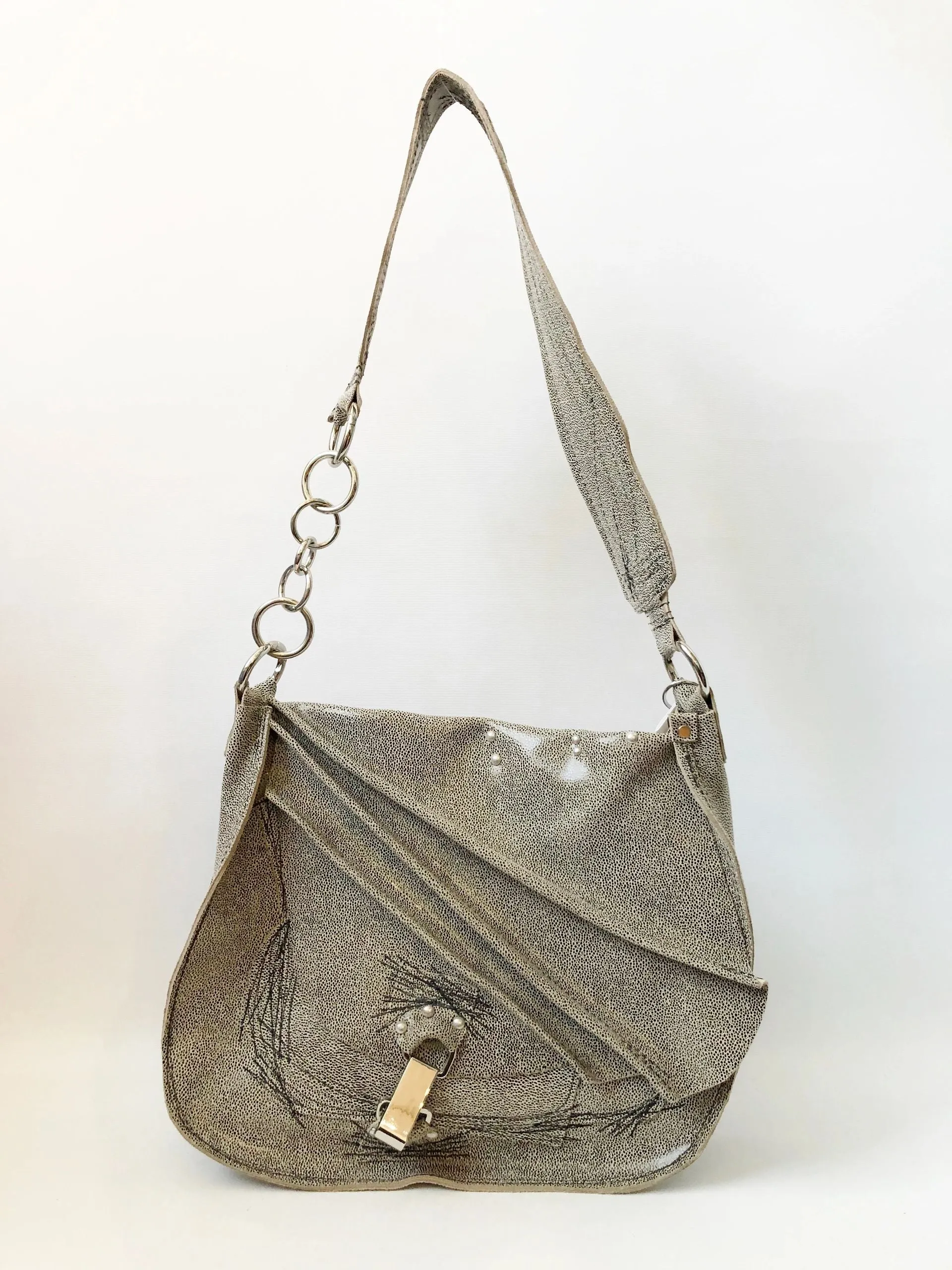 NEW Home - Threads Messenger Bag