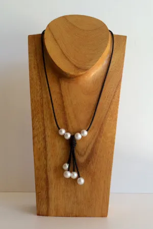 "Ausha" Freshwater Pearl Necklace