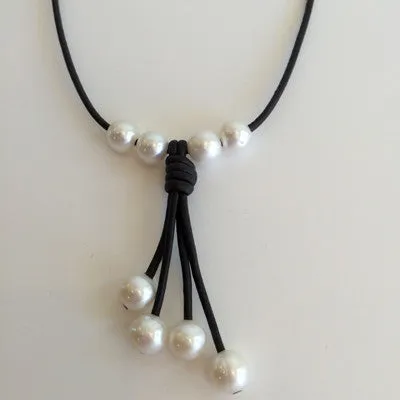 "Ausha" Freshwater Pearl Necklace