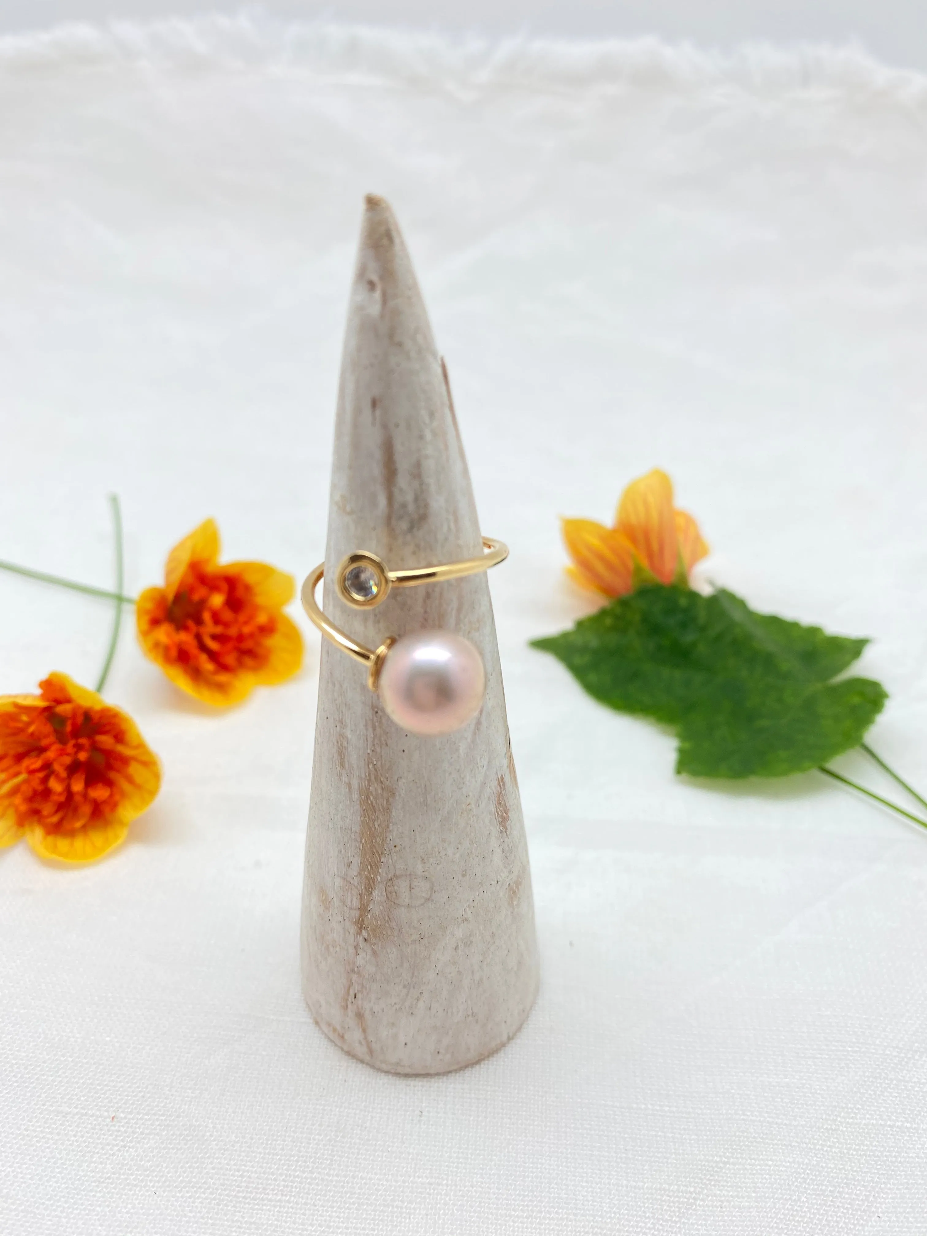 R cz & tahiti ,freshwater pearl