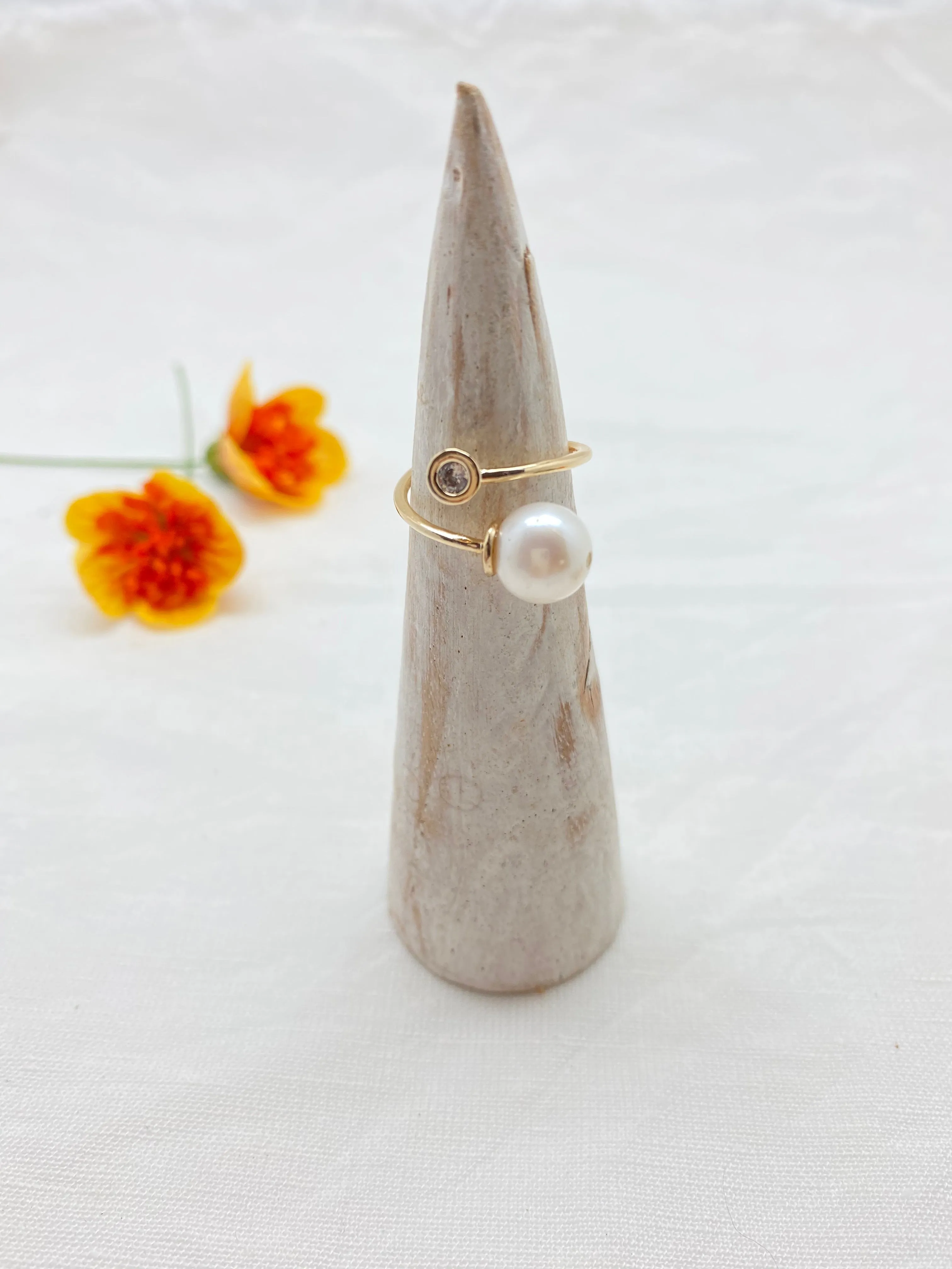 R cz & tahiti ,freshwater pearl