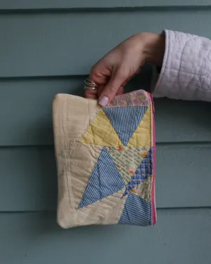 Small Quilt Pouch - Feed Sack