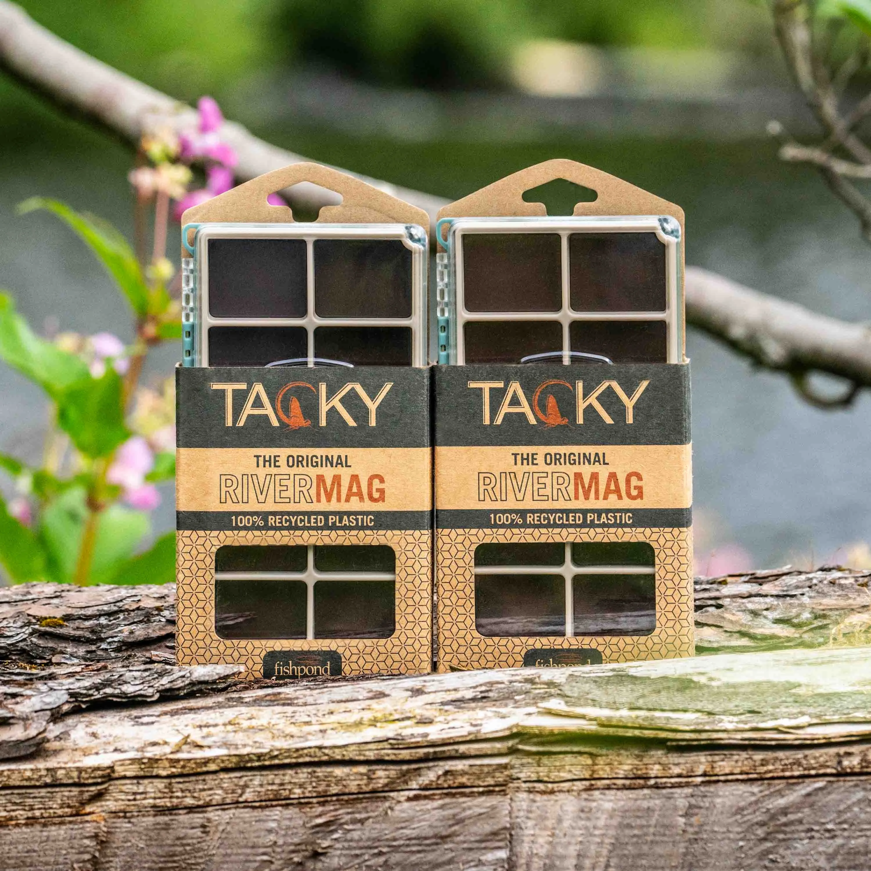 Tacky The Original RiverMag Fly Box