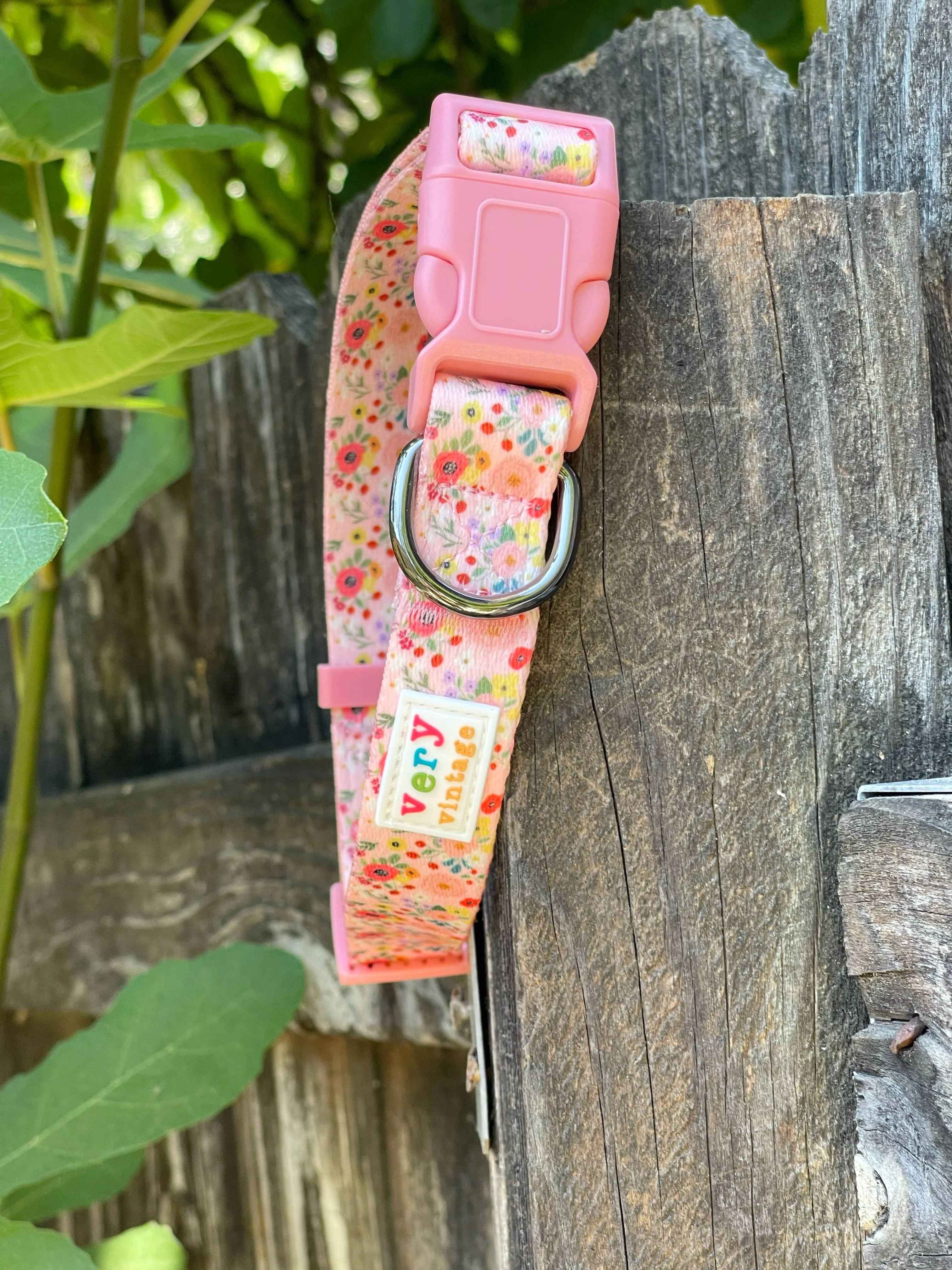 Very Vintage Designs - Garden Party - Pink Floral Flowers Recycled Collar & Leash